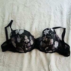 Floral print bra